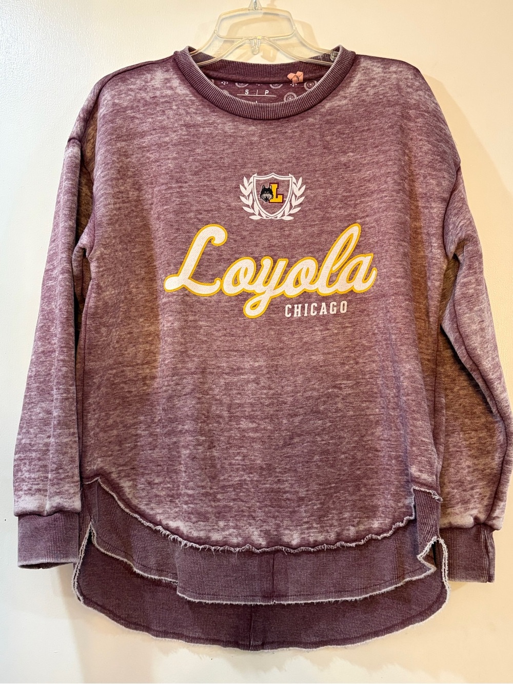 Loyola Chicago University Sweatshirt Size Womens Sz Small
